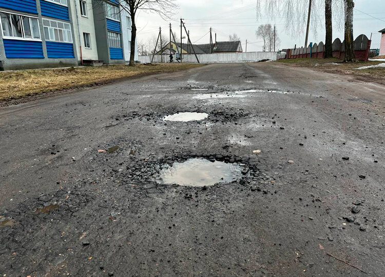 По кочкам, по ямкам…