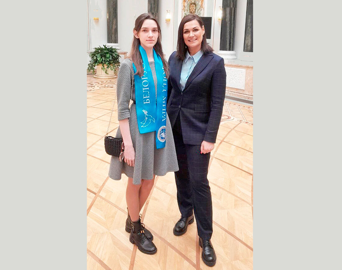 Экскурсия во Дворец Независимости