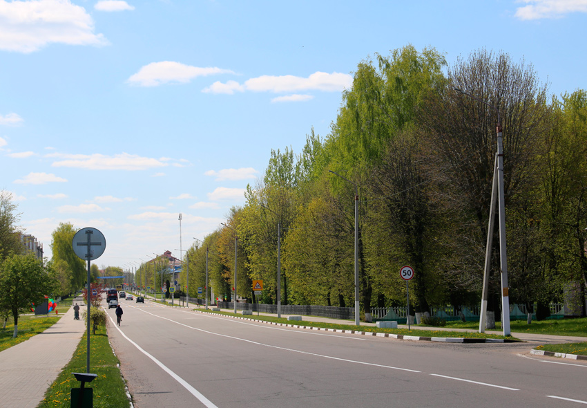 Погода 15 мая: грозы и до +27 °С