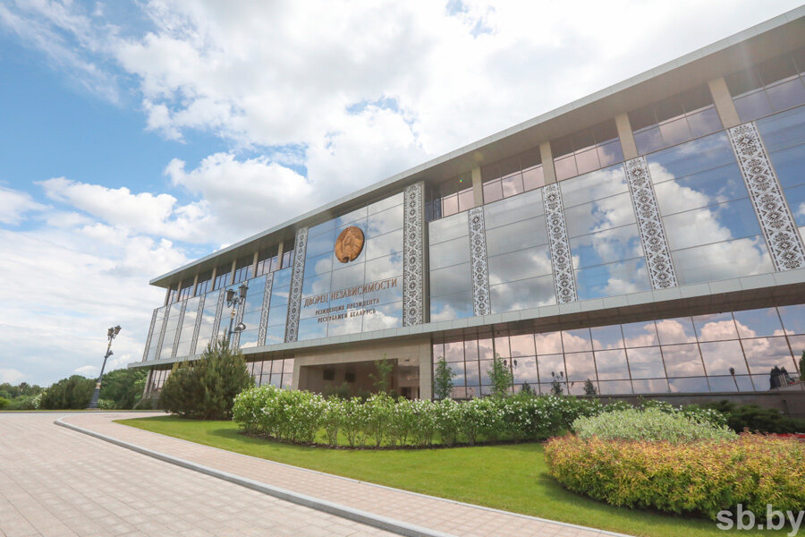 Лукашенко подписал указ о принятии мер в области ценообразования