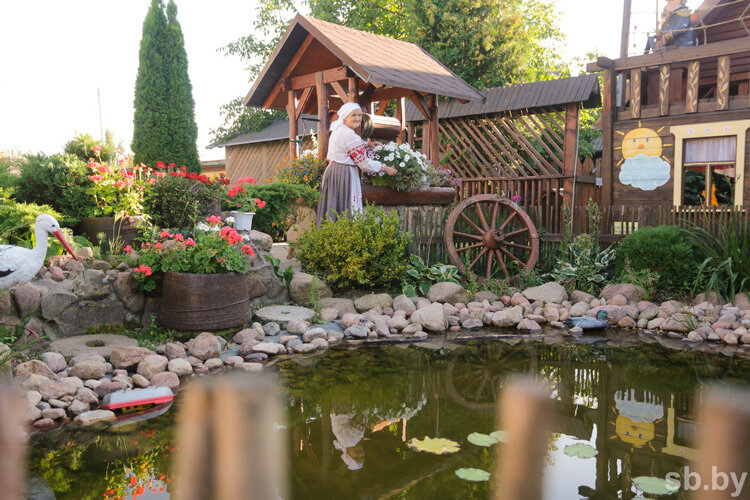 В МНС напомнили ремесленникам и владельцам агроусадеб о необходимости применения налога на профдоход с 1 июля