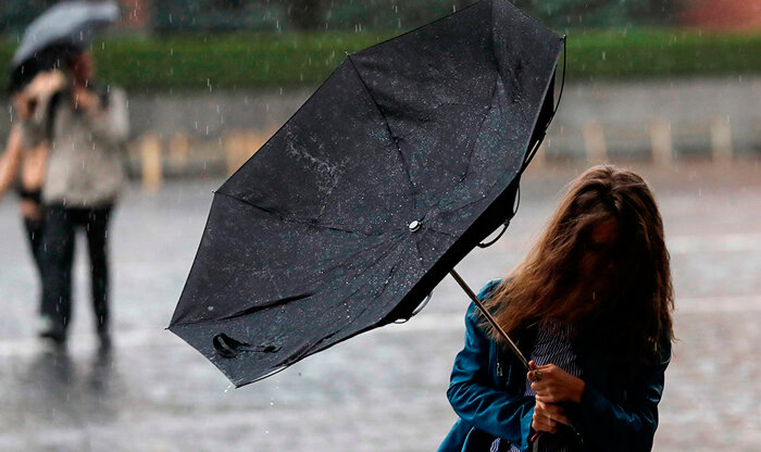 Оранжевый уровень опасности из-за сильных ливней и ветра объявлен в Беларуси на 25 июля