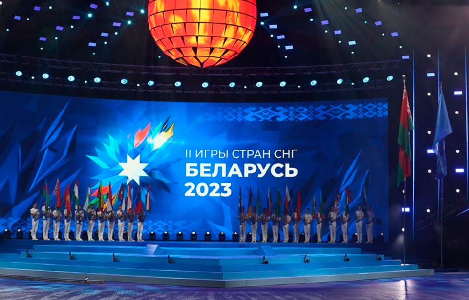 Почётного права представлять сборную Беларуси на II Играх стран СНГ удостоилась наша землячка, студентка 3-го курса БГУФК Александра Голубева