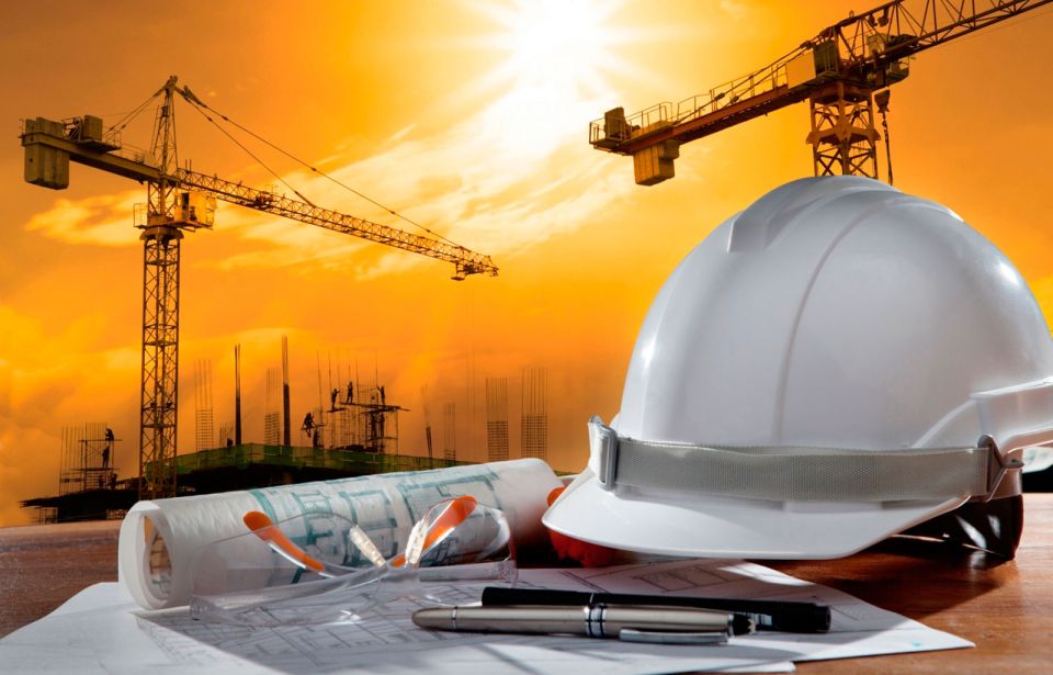 Поздравление с Днем строителя от руководства района