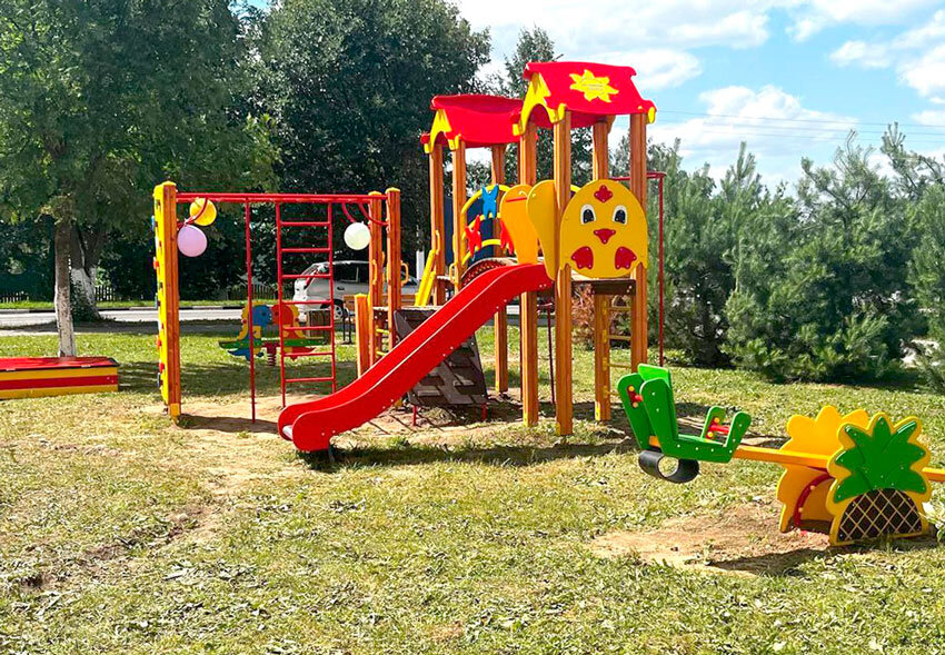 Детские площадки разбирают не по-детски