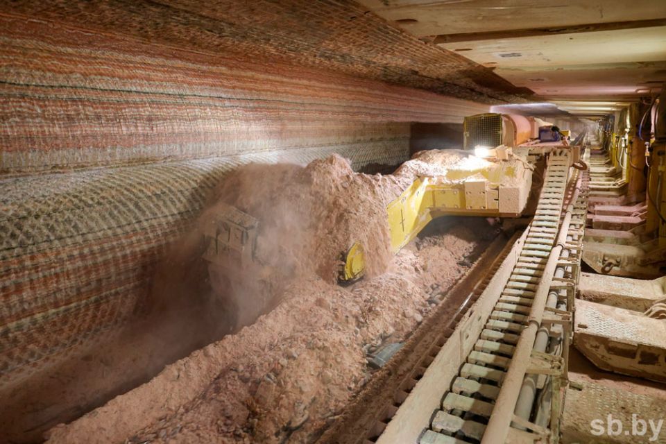 В Беларуси промпроизводство в январе – октябре выросло на 8%