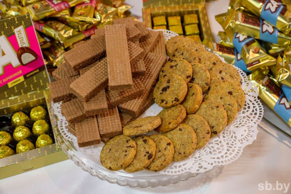 «Белгоспищепром» в 2023 году выпустил более 30 тысяч тонн импортозамещающей кондитерской продукции