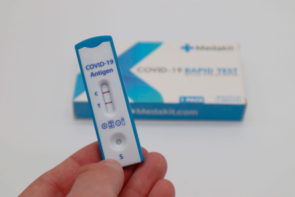 Эффективны ли аптечные экспресс-тесты на COVID-19: ответ врача