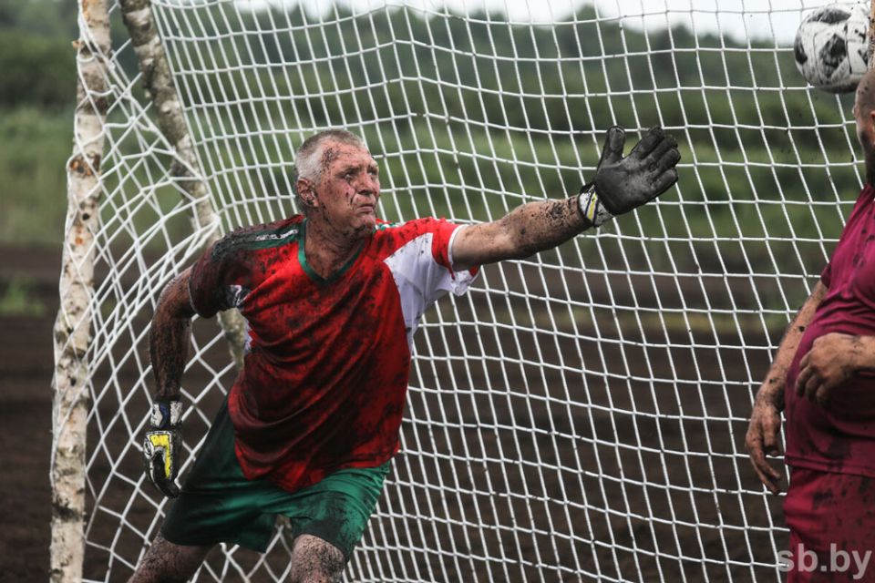 Республиканский турнир по торфяному футболу пройдет 29 июня в Пуховичском районе