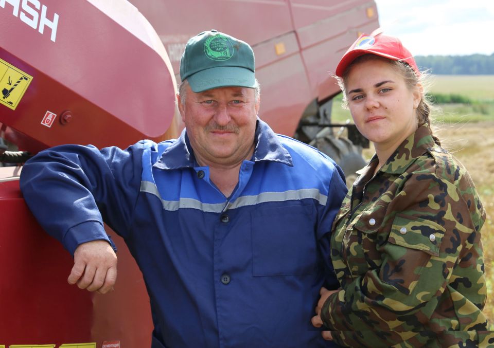 Первый помощник в работе – дочка