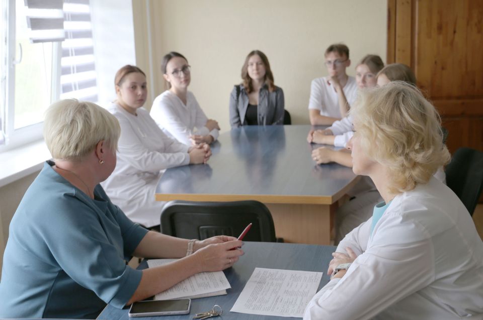 В ЦРБ состоялась встреча с молодыми специалистами