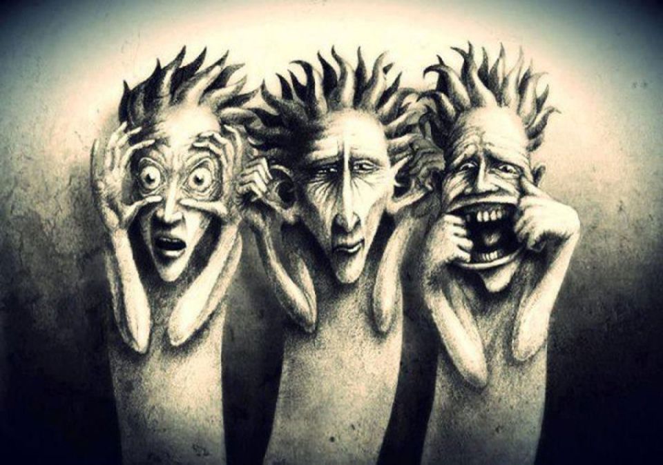 От перемены мест слагаемых