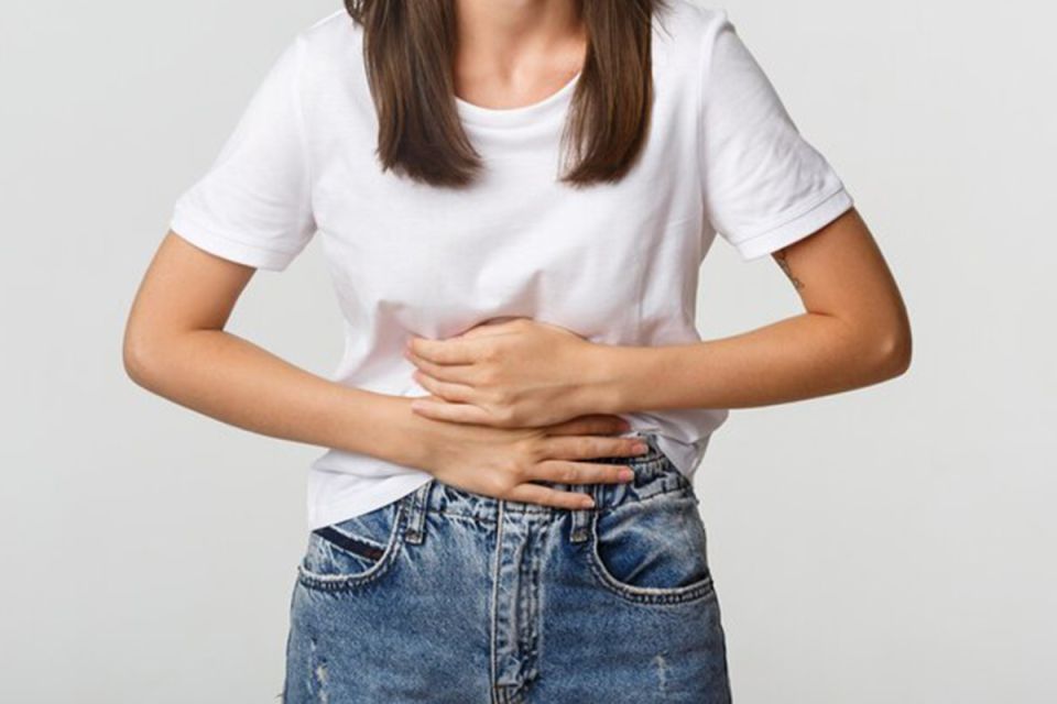 Первая помощь при травмах живота: важные правила