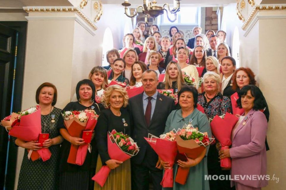 «Материнство  невозможно без  самоотдачи…»