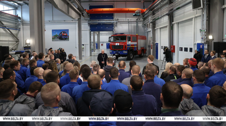 Лукашенко: в ракетном комплексе «Орешник» вся пусковая установка белорусская