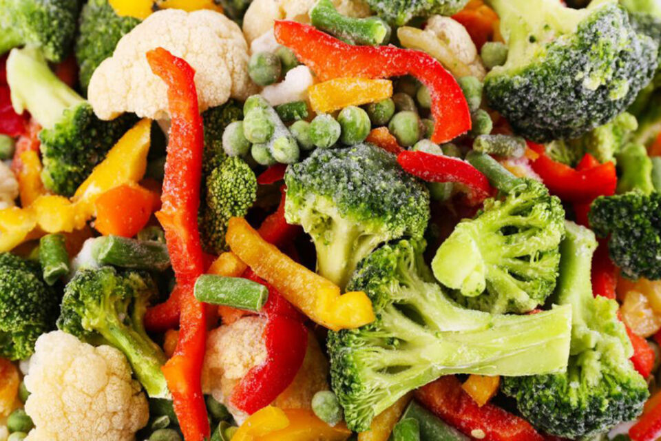 Правильно замораживаем овощи и фрукты: есть классный способ