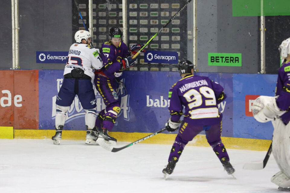 «Металлург» выиграл у «Могилева» в поединке экстралиги