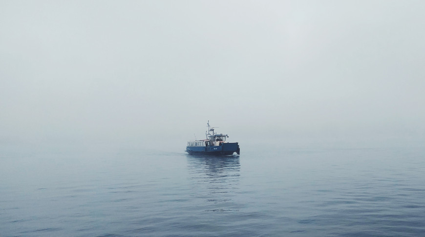 Около 40 мигрантов пропали без вести при крушении судна в Сицилийском проливе