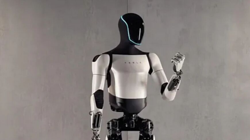 Маск показал танцующего робота Optimus от Tesla 