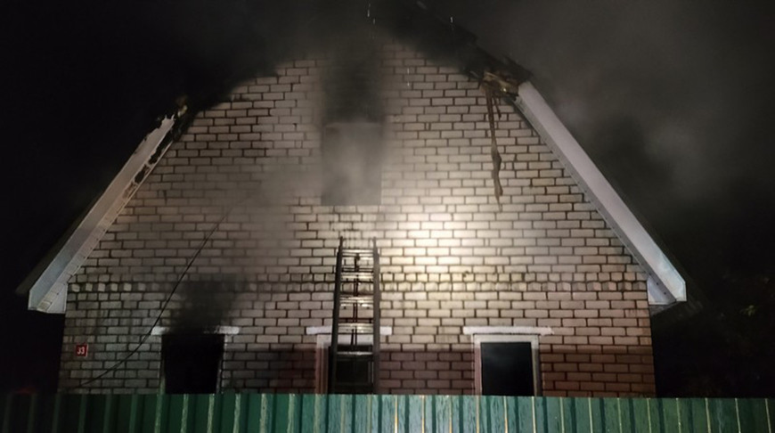 Из-за попадания молнии во время грозы горели дома в Могилевском и Бобруйском районах