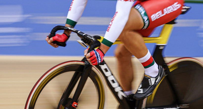 Велосипедист Зайцев выиграл спринт на Гран-при Санкт-Петербурга