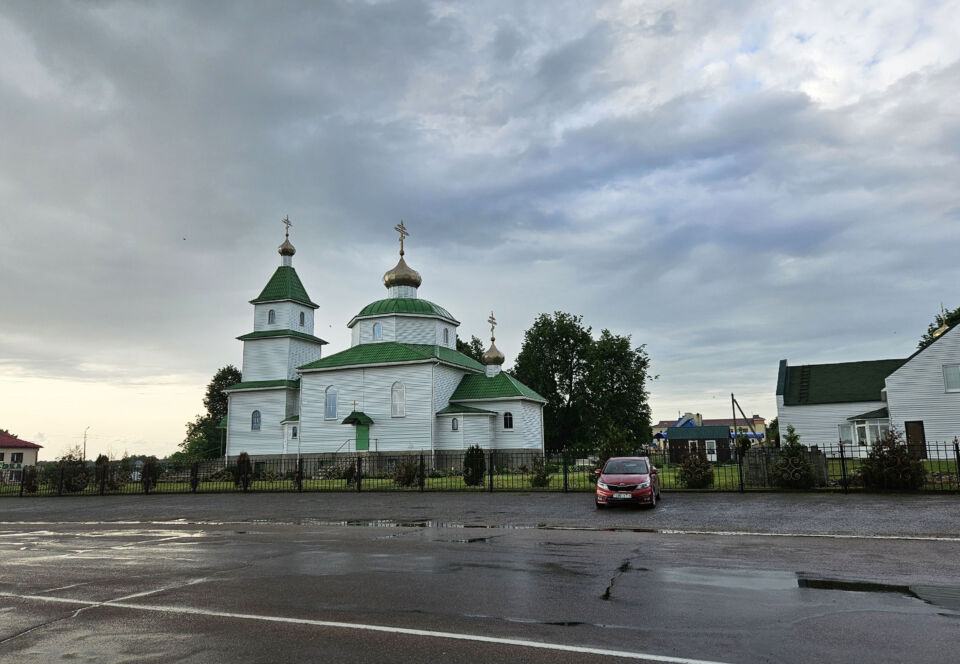 Ожидаются грозы, ливни и град. Спасатели предупредили о рисках непогоды
