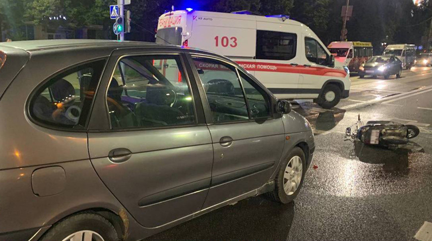 Мотоциклист пострадал при столкновении с автомобилем в Минске