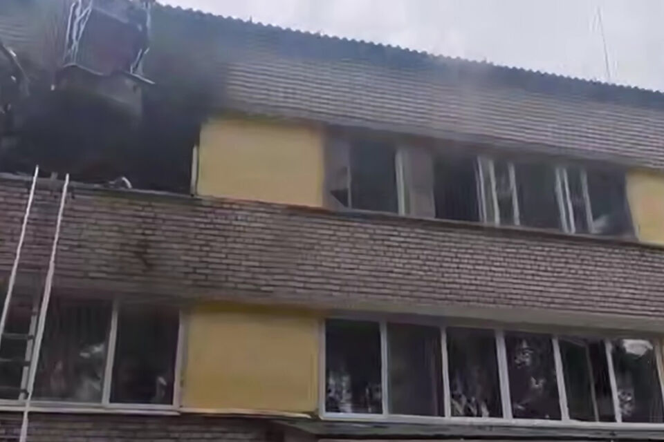 Три человека пострадали, пытаясь самостоятельно потушить возгорание в лагере в Молодечненском районе