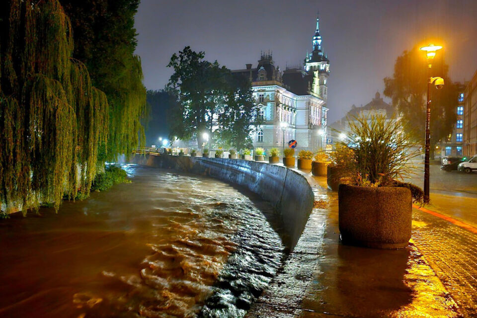 Польша снова страдает от ливней — действует предупреждение о наводнении
