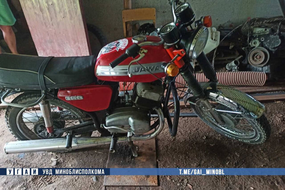 В Крупском районе мотоциклист совершил наезд на девятилетнего велосипедиста