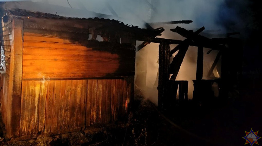 Мужчину спасли при ночном пожаре в частном доме в Малоритском районе