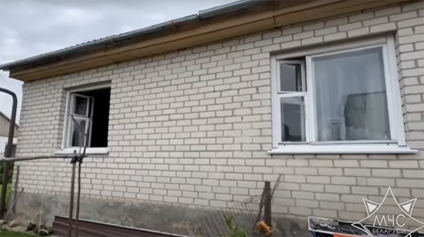 При пожаре в Новогрудке соседка спасла 17-летнюю девушку