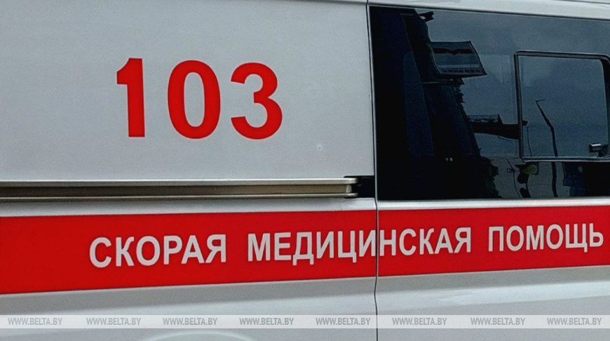 Микроавтобус врезался в грузовик в Барановичском районе, есть погибший