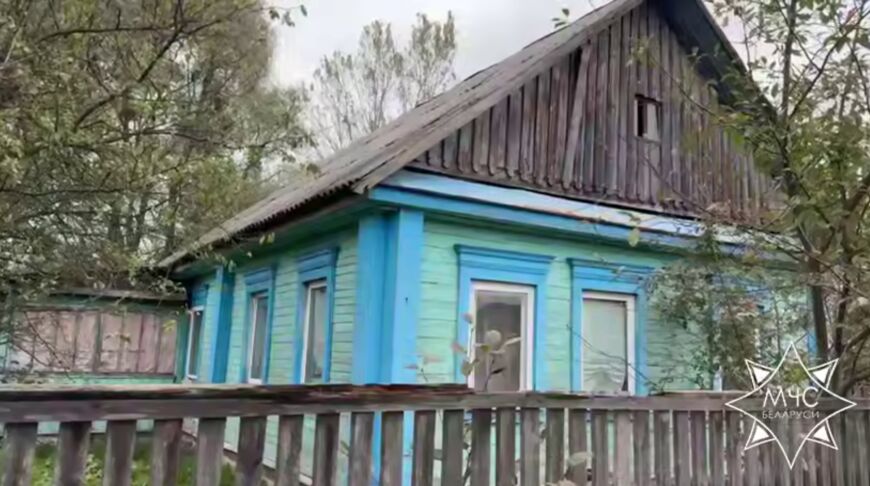 Пять человек спаслись при пожаре в Ельске благодаря сработавшему пожарному извещателю