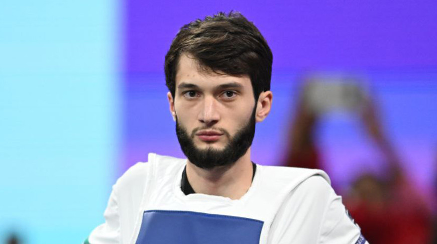 Белорусский тхэквондист Гурциев завоевал второе в карьере серебро чемпионата мира