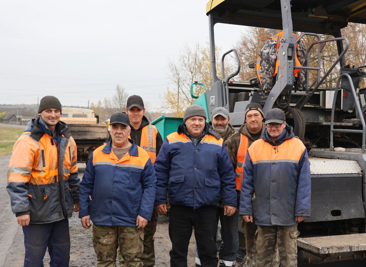 Достойно стараются службу нести, чтобы  комфортными  были  пути