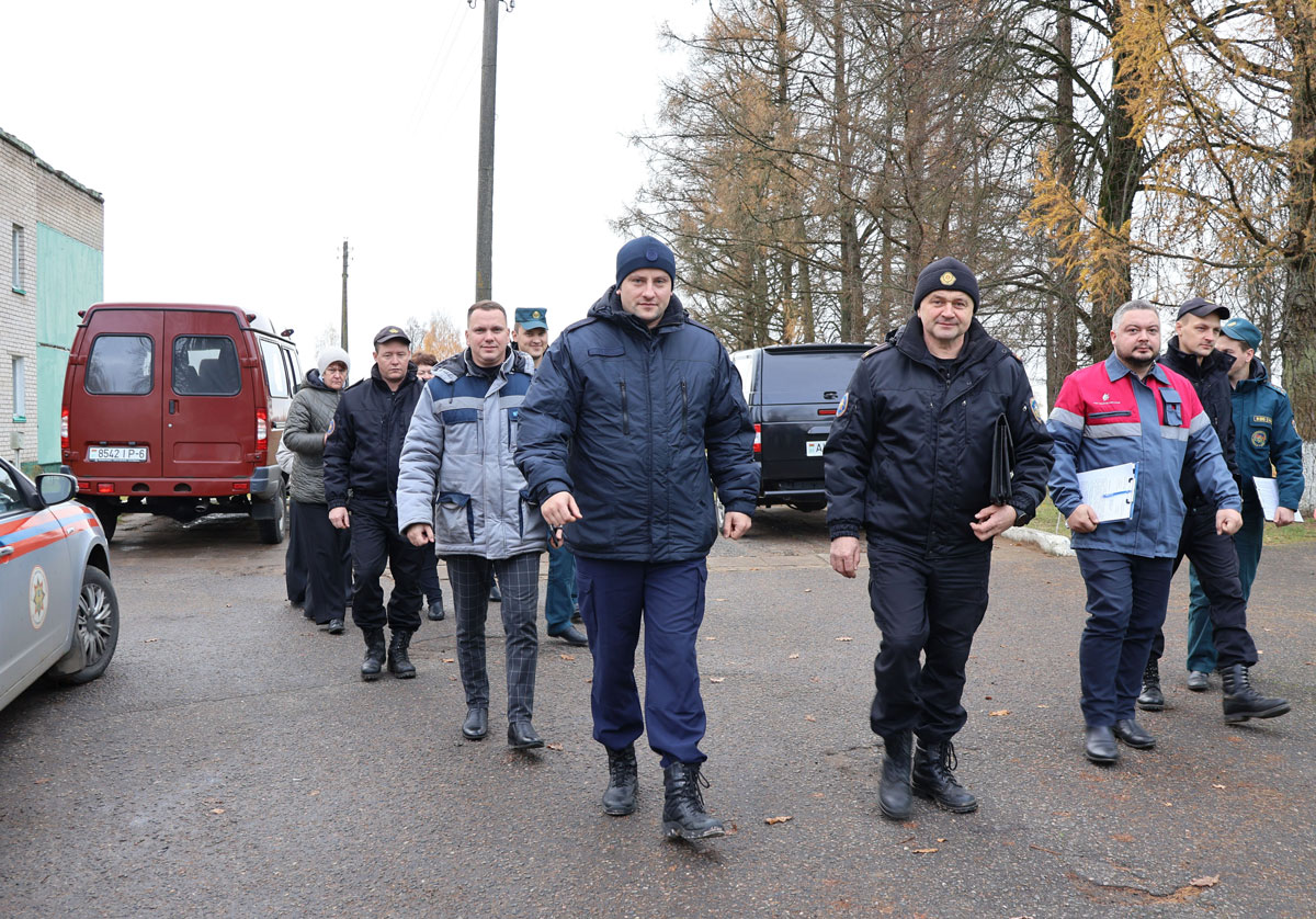 На территории Филатовского сельсовета провели пожарно-профилактическую отработку жилого сектора