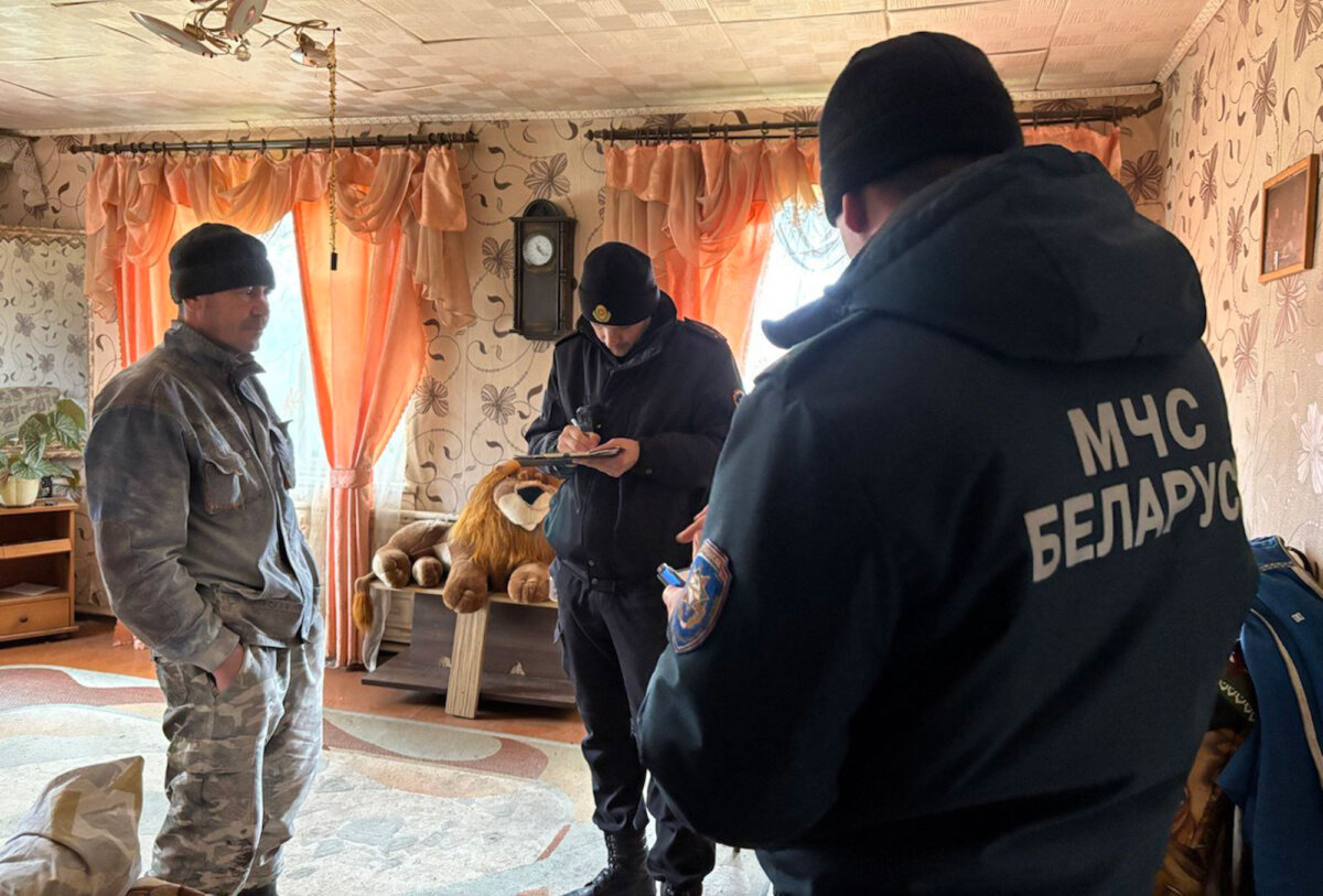 В очередной совместный рейд на неделе выезжали сотрудники РОЧС и районной газеты «Сельскае жыццё»