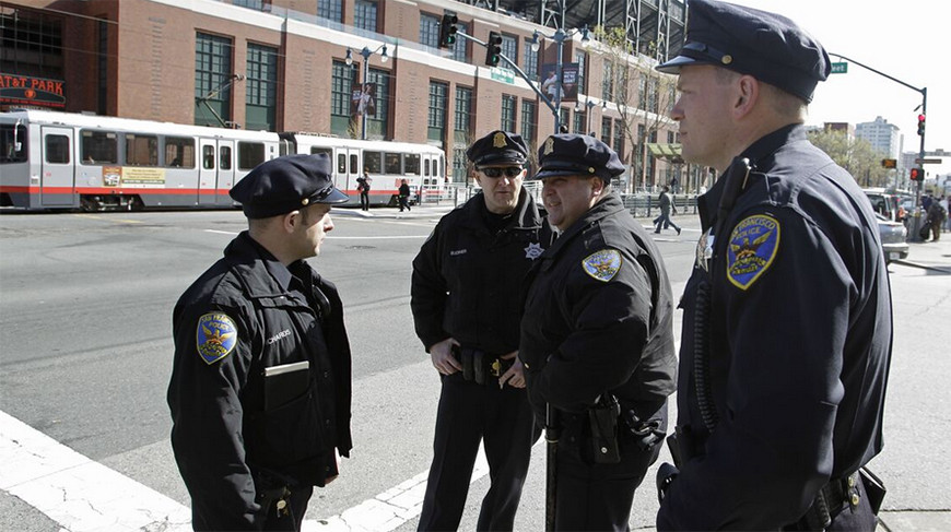 При стрельбе возле супермаркета в Сан-Франциско пострадали пять человек