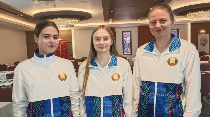 Женская сборная Беларуси по шашкам стала победителем командного чемпионата мира