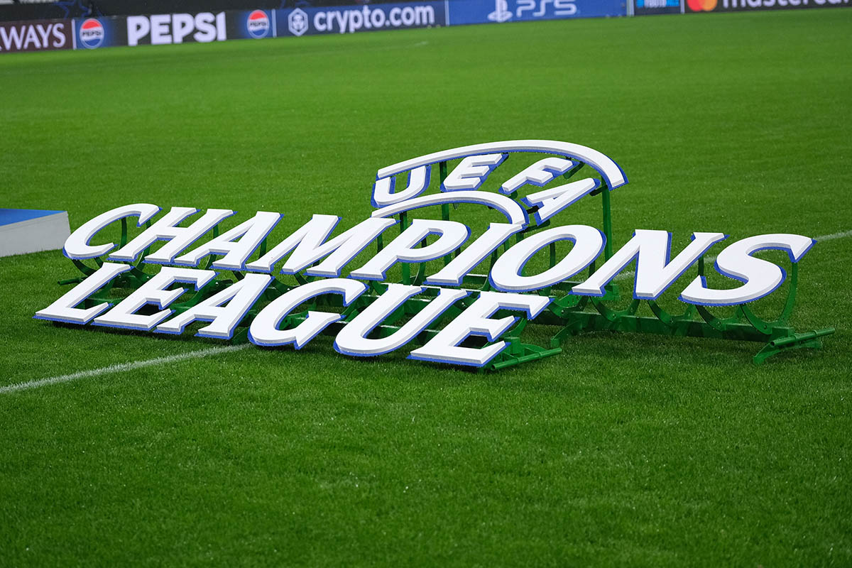 Девять матчей продолжат программу общего этапа футбольной Лиги чемпионов