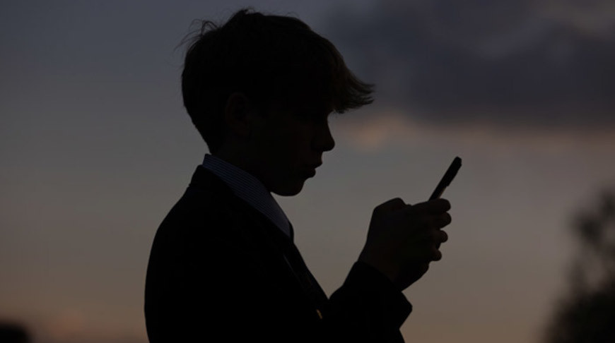 В Австралии детям и подросткам запретили использовать соцсети