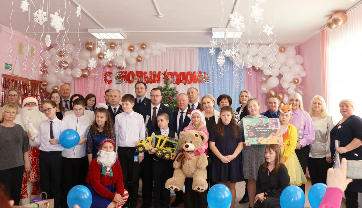 Круглянский ЦКРОиР встречал гостей на новогоднем утреннике