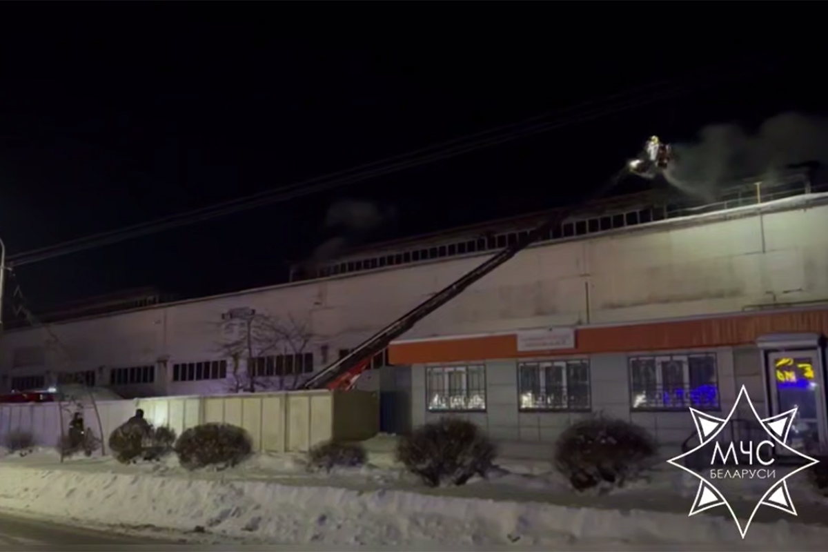 Пожар на производстве в Жодино ликвидирован спасателями МЧС