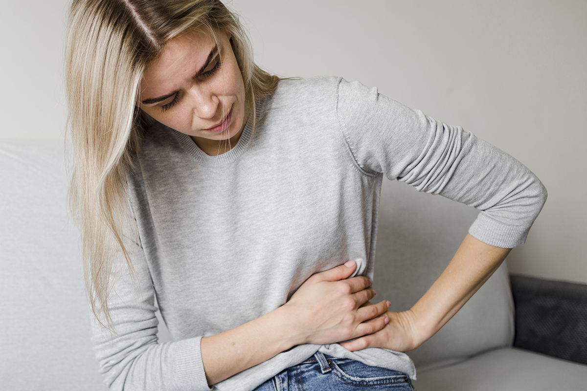 Боль в боку: из-за чего возникает и почему важно обратиться к врачу