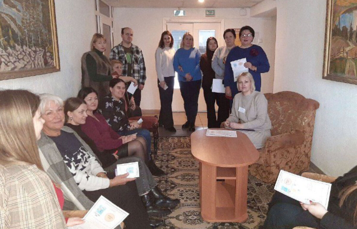 Педагог-психолог Наталья Маненок провела в трудовом коллективе УКП «Жилкомхоз» встречу с родителями