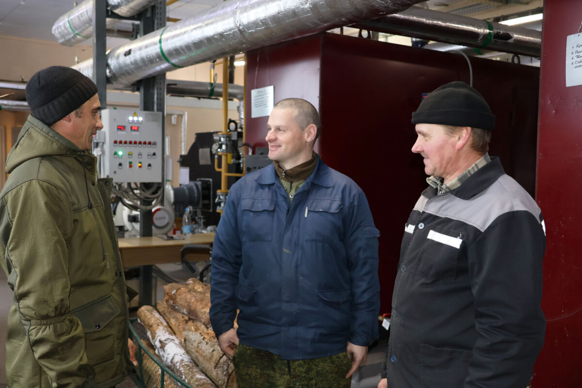 Работают для нашего комфорта