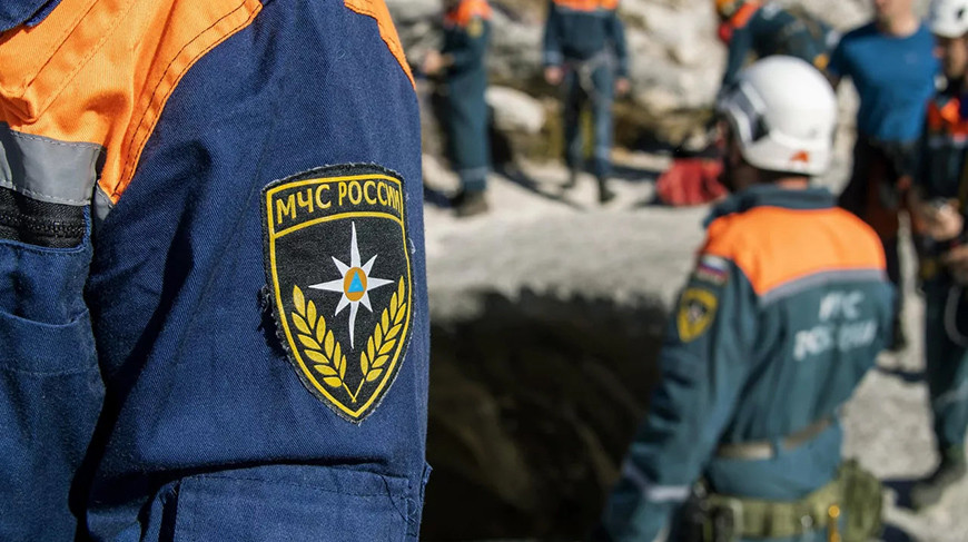В Магаданской области обрушился рудник, под завалами могут быть люди