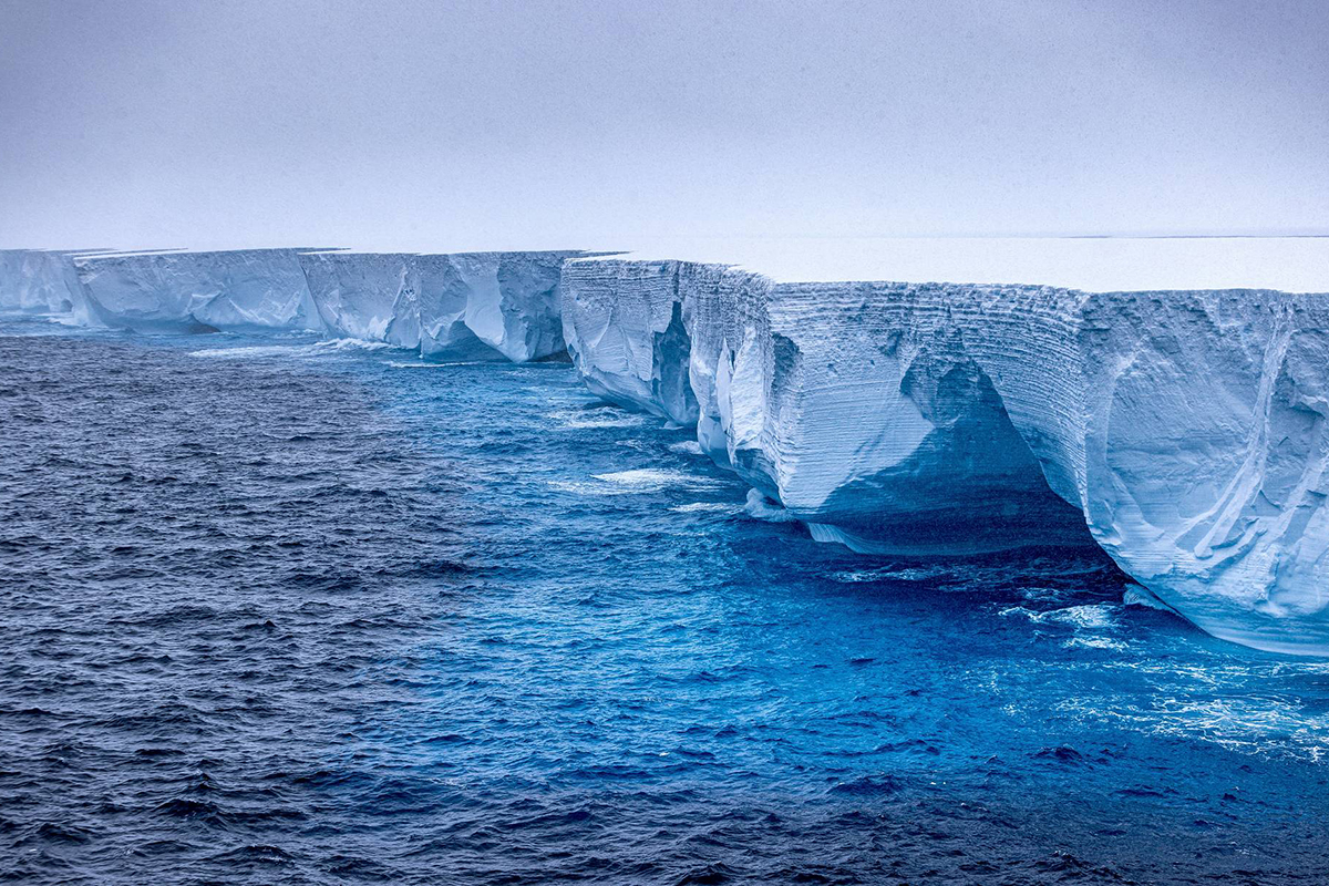 Крупнейший в мире айсберг А23а полностью разрушился в процессе дрейфа по Южному океану