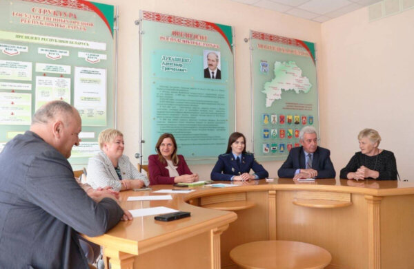 В рамках районного проекта «Девочка. Девушка. Женщина» в Доме культуры прошла диалоговая площадка